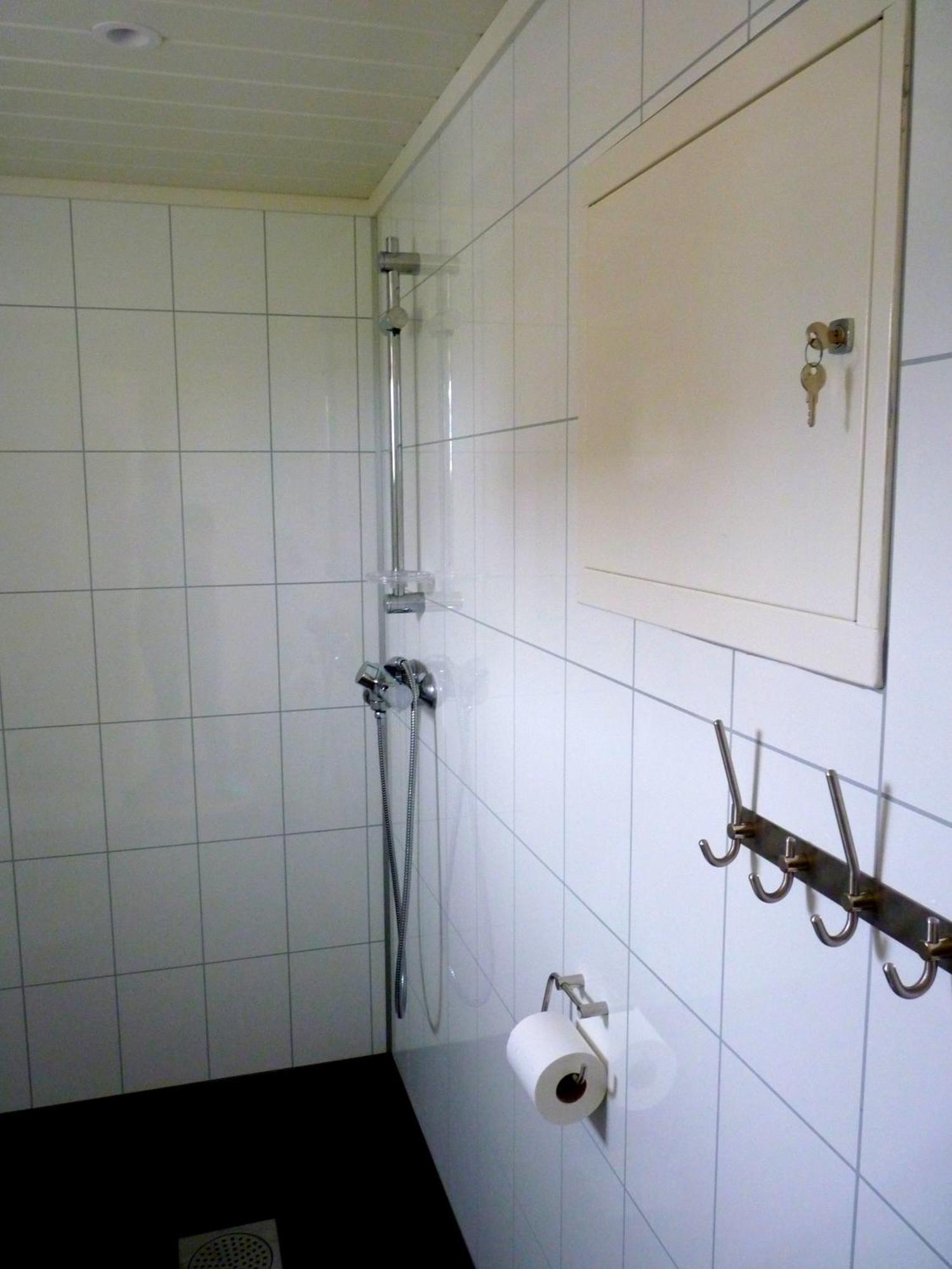بيت شباب Setnes Feriesenter Veblungsnes الغرفة الصورة